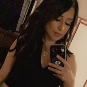 Meet your Posher, Azalia